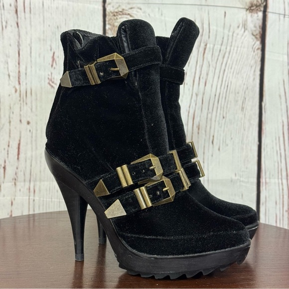 Jeffrey Campbell Shoes - Jeffrey Campbell x LF  Crushed Velvet Buckled Boots Vintage Gothic look 7 GuC